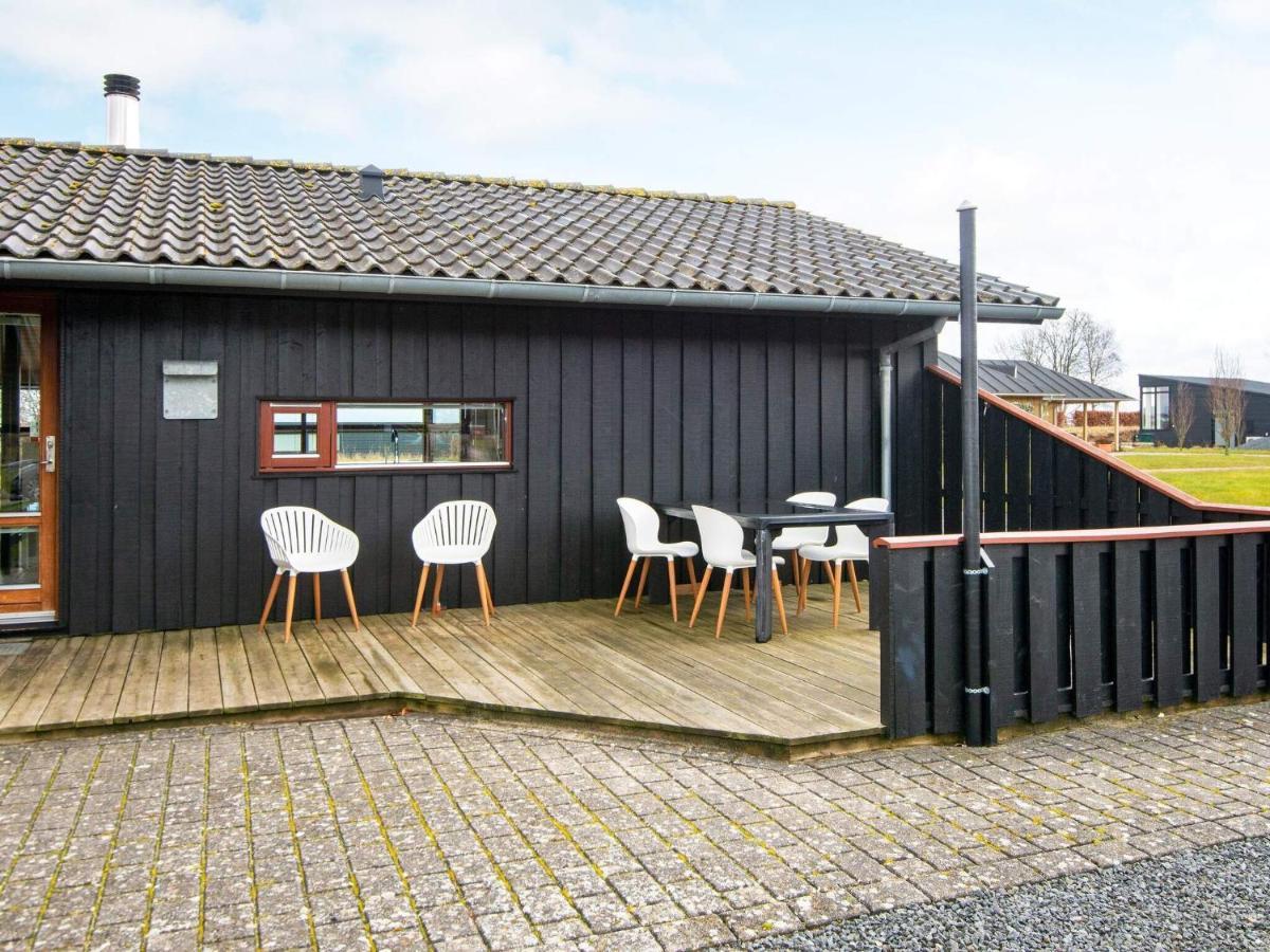 7 Person Holiday Home In Sj Lund Sjolund Eksteriør billede