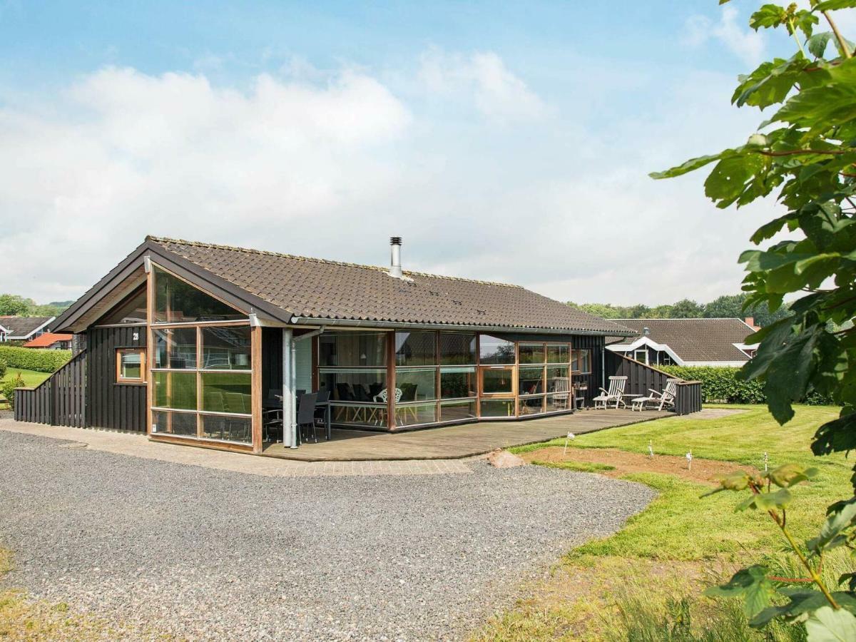 7 Person Holiday Home In Sj Lund Sjolund Eksteriør billede