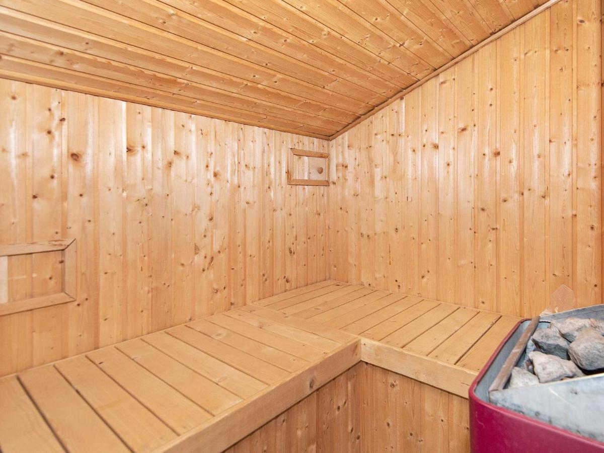 7 Person Holiday Home In Sj Lund Sjolund Eksteriør billede